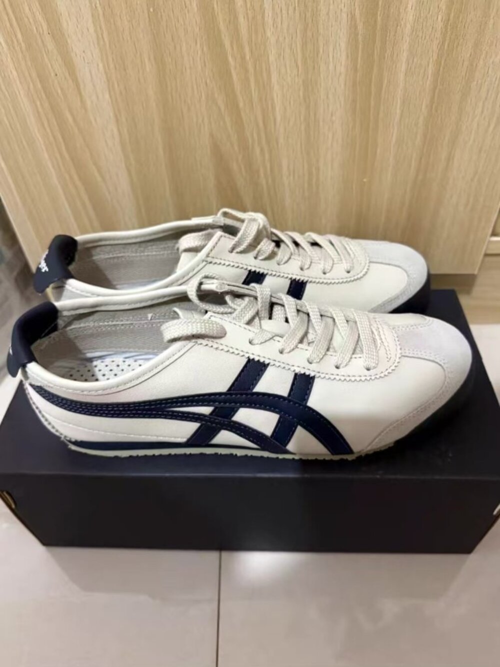 Onitsuka Tiger MEXICO 66 Men's Casual Sneakers [Multiple Sizes]
